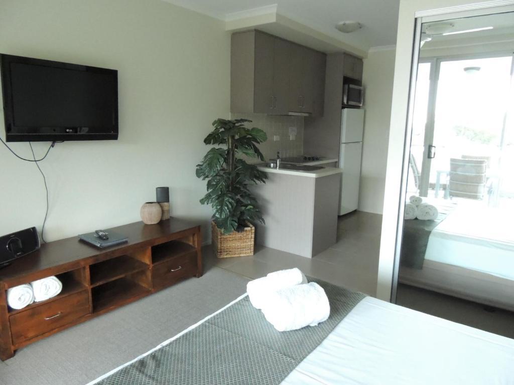 Airlie Central Apartments Airlie Beach Zimmer foto