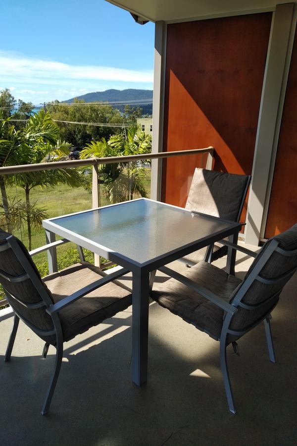 Airlie Central Apartments Airlie Beach Exterior foto